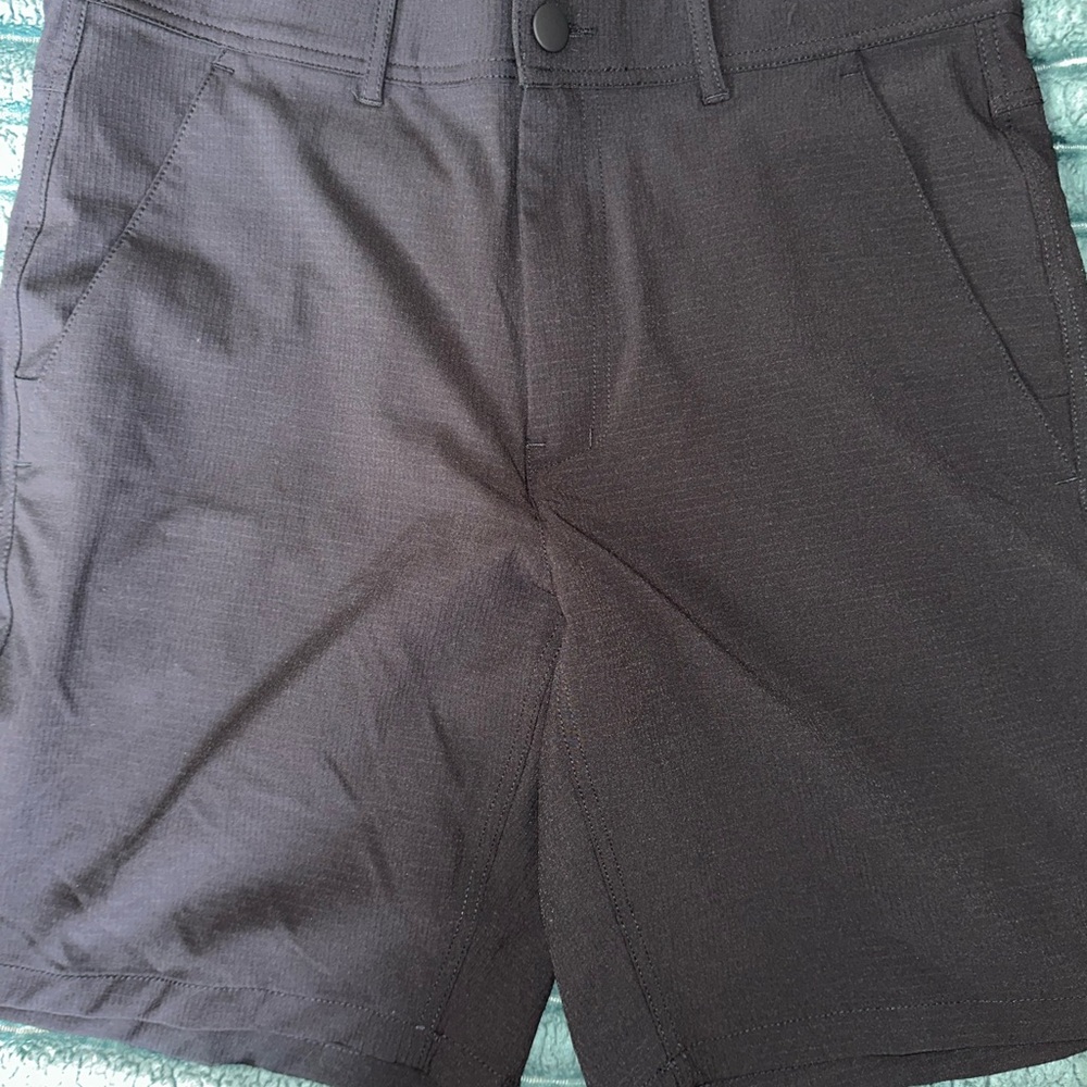 Men’s 8” Black Hybrid Shorts